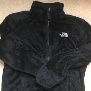 New without tags North Face Osito women’s Jacket.